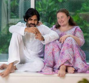 Pawan Kalyan Wife Anna Konidala Emotional Birthday Wishes Wins Hearts