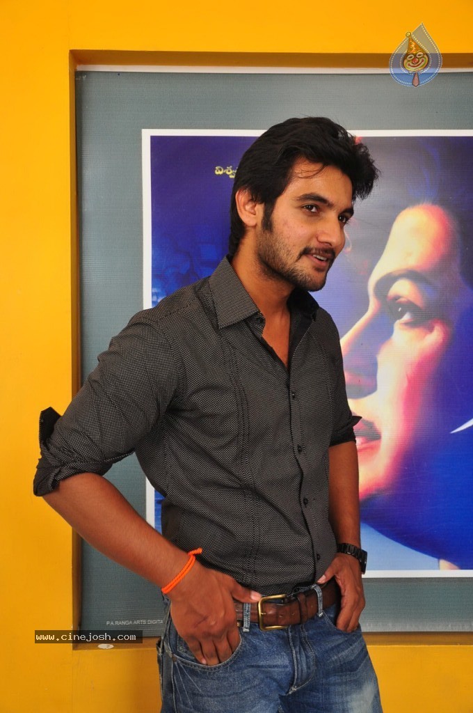 Aadi Stills - 38 / 41 photos