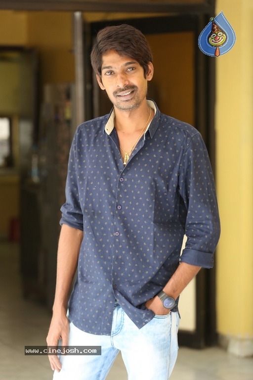 Actor Dhanraj Latest Interview Photos - 5 / 15 photos