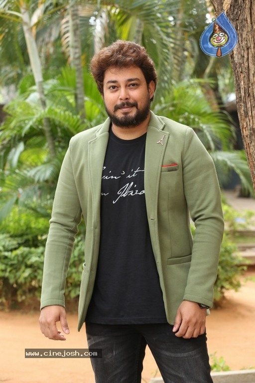 Actor Tanish Photos - 3 / 14 photos