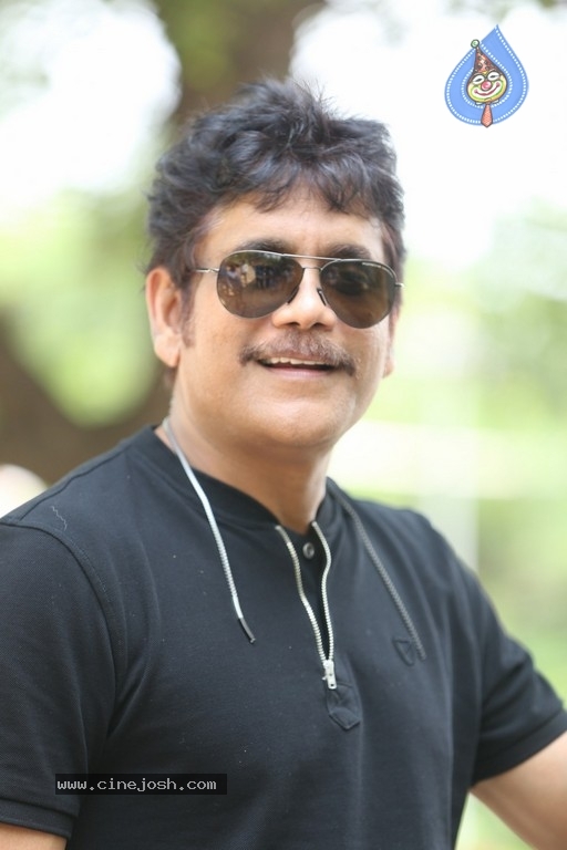 Akkineni Nagarjuna Interview Pics - 19 / 21 photos