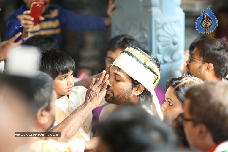 Allu Arjun Family Celebrates Sankranthi in Palakollu - 15 / 15 photos