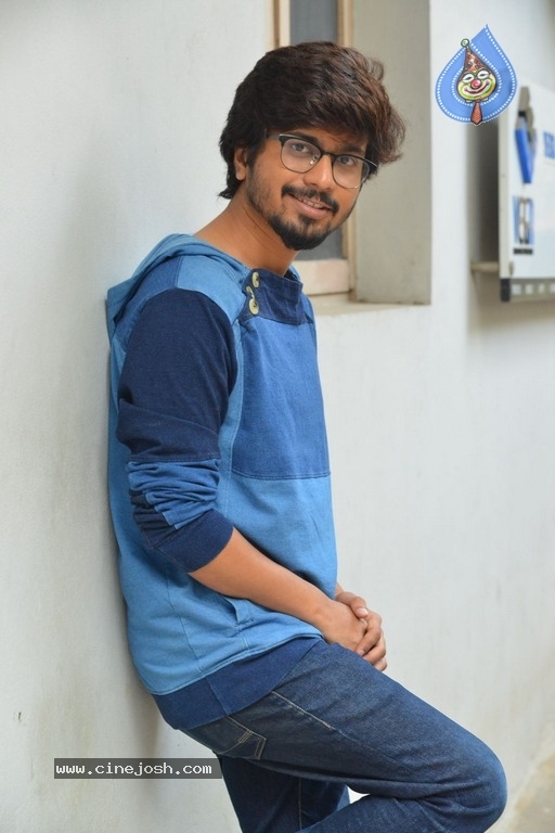 Husharu Movie Hero Abhinav Interview - 7 / 12 photos