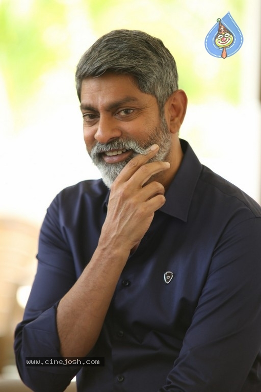 Jagapathi Babu Interview Photos - 8 / 34 photos