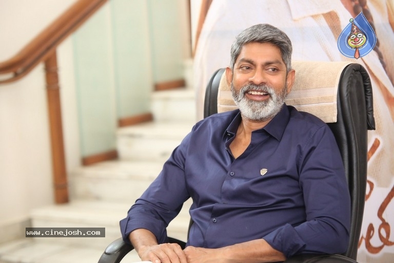 Jagapathi Babu Interview Photos - 11 / 34 photos