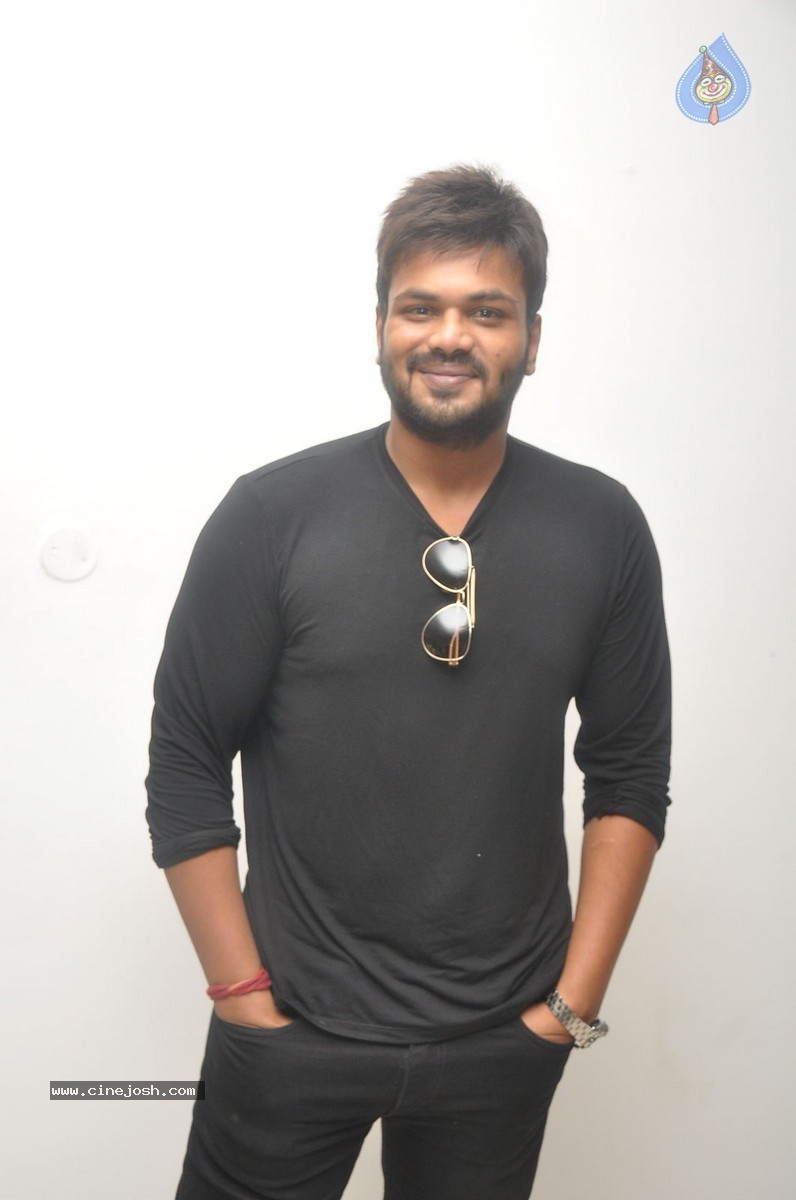 Manchu Manoj Interview Photos - 10 / 46 photos