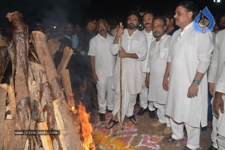 Pawan Kalyan Celebrates Sankranthi In Tenali - 2 / 39 photos