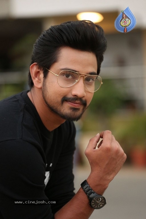 Raj Tarun Interview Photos Photo 3 of 18