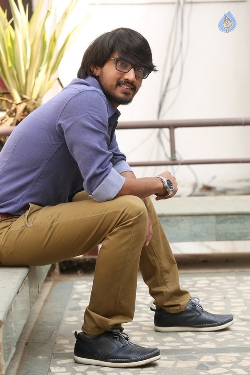 Raj Tarun Interview Photos - 17 / 21 photos