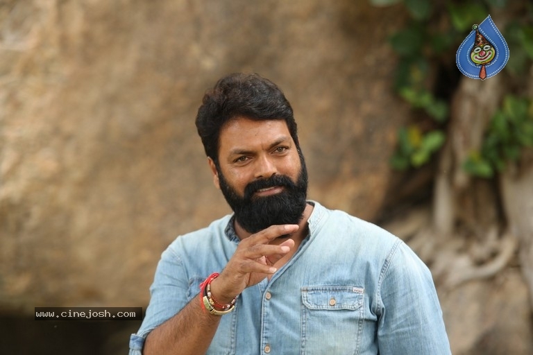 Super Sketch Movie Villain Indra Interview Stills - 6 / 27 photos