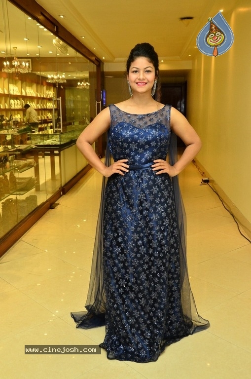 Actress Aditi Myakal New Stills - 13 / 15 photos