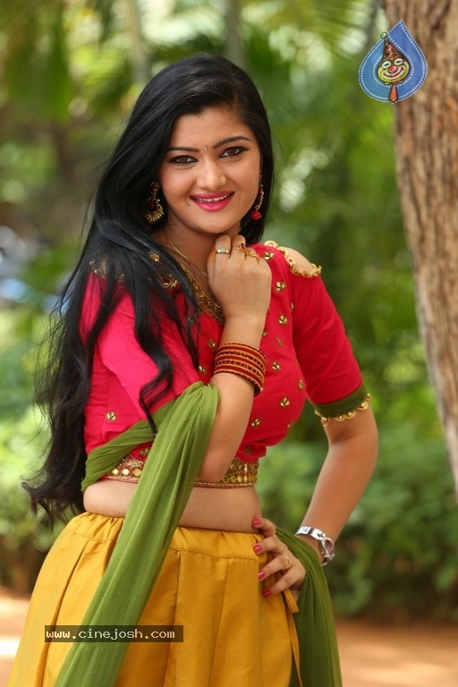 Actress Akshitha Pics - 13 / 21 photos