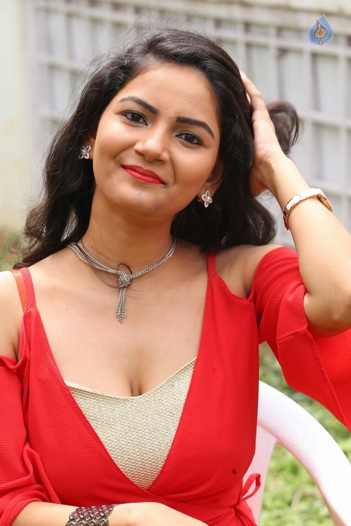 Actress Nandini Photos - 2 / 29 photos