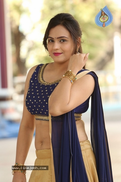 Actress Priyansha Dubey Stills - 6 / 31 photos