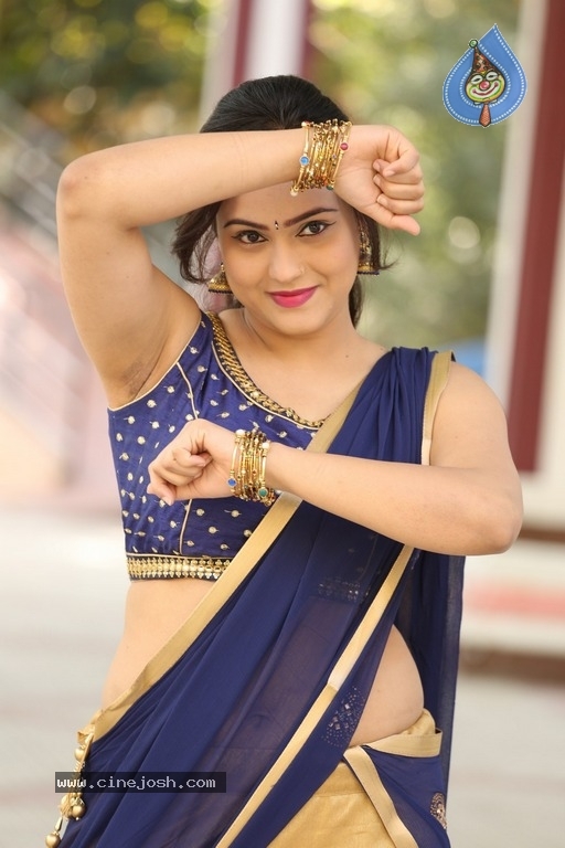 Actress Priyansha Dubey Stills - 20 / 31 photos