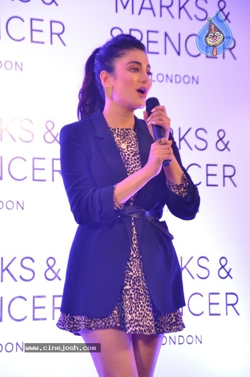Shruti Haasan at Marks And Spencer Store launch - 10 / 21 photos