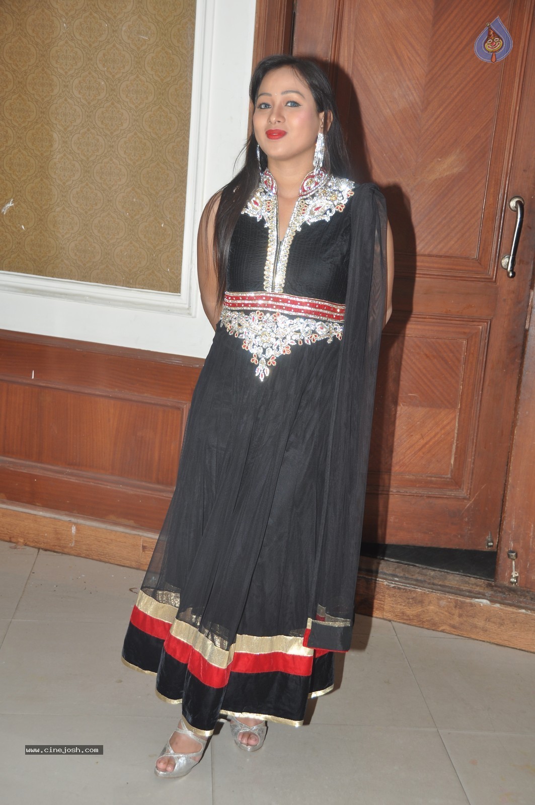 Actress Sneha Photos - 8 / 62 photos
