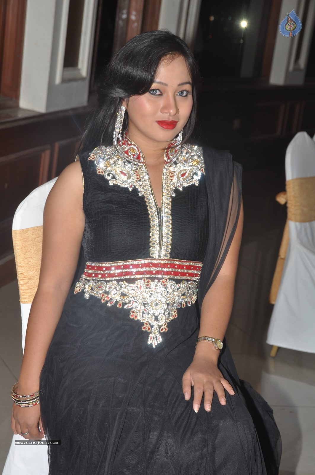 Actress Sneha Photos - 10 / 62 photos
