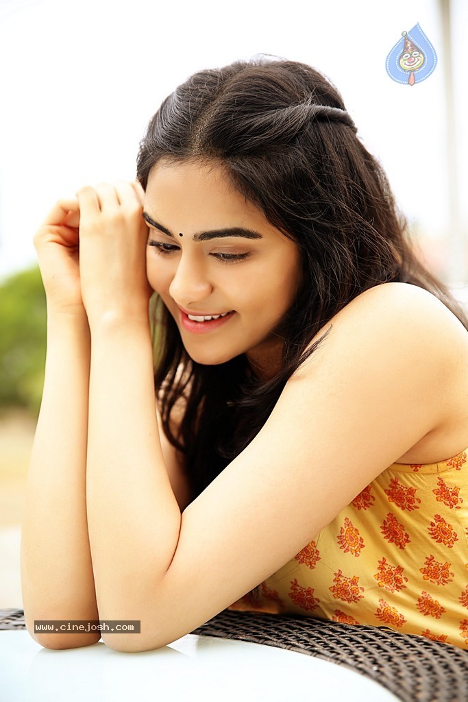 Adah Sharma New Gallery - 4 / 11 photos