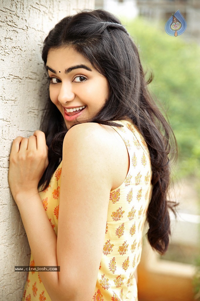 Adah Sharma New Gallery - 10 / 11 photos