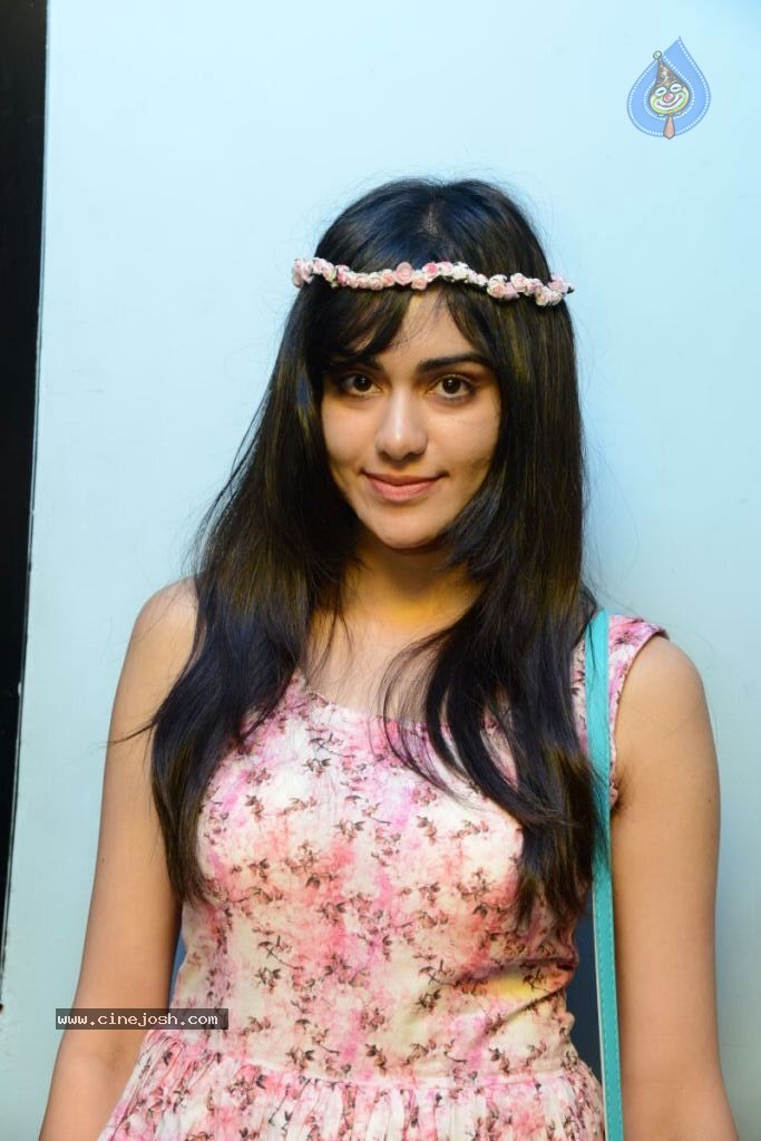 Adah Sharma Stills - 20 / 32 photos