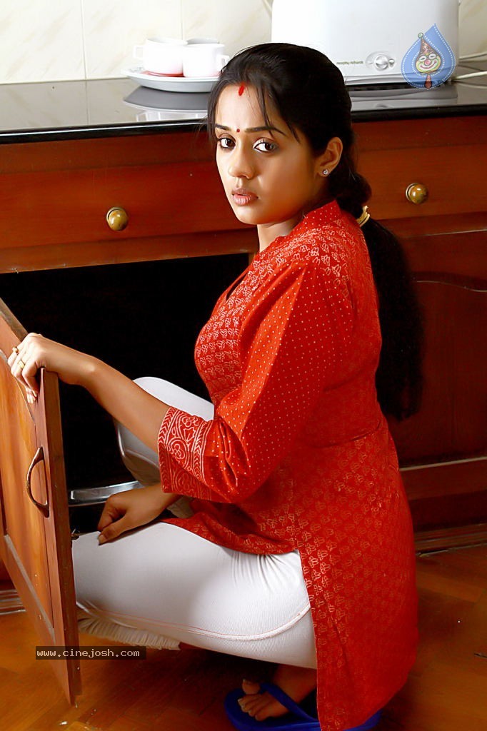 Ananya New Stills - 21 / 34 photos