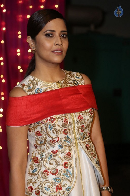 Anasuya at Zee Telugu Apsara Awards - 21 / 21 photos