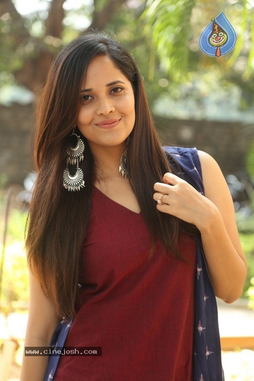 Anasuya Bharadwaj Photos - 4 / 21 photos