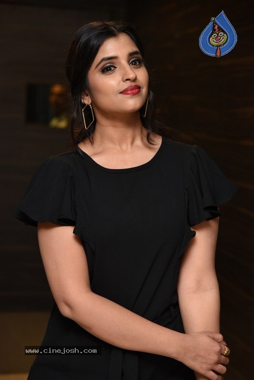 Anchor Shyamala Photos - 18 / 21 photos