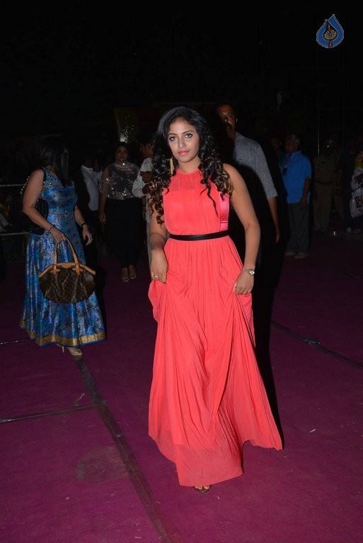 Anjali at Dictator Audio Launch - 5 / 21 photos