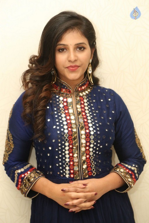 Anjali Latest Photos - 6 / 56 photos