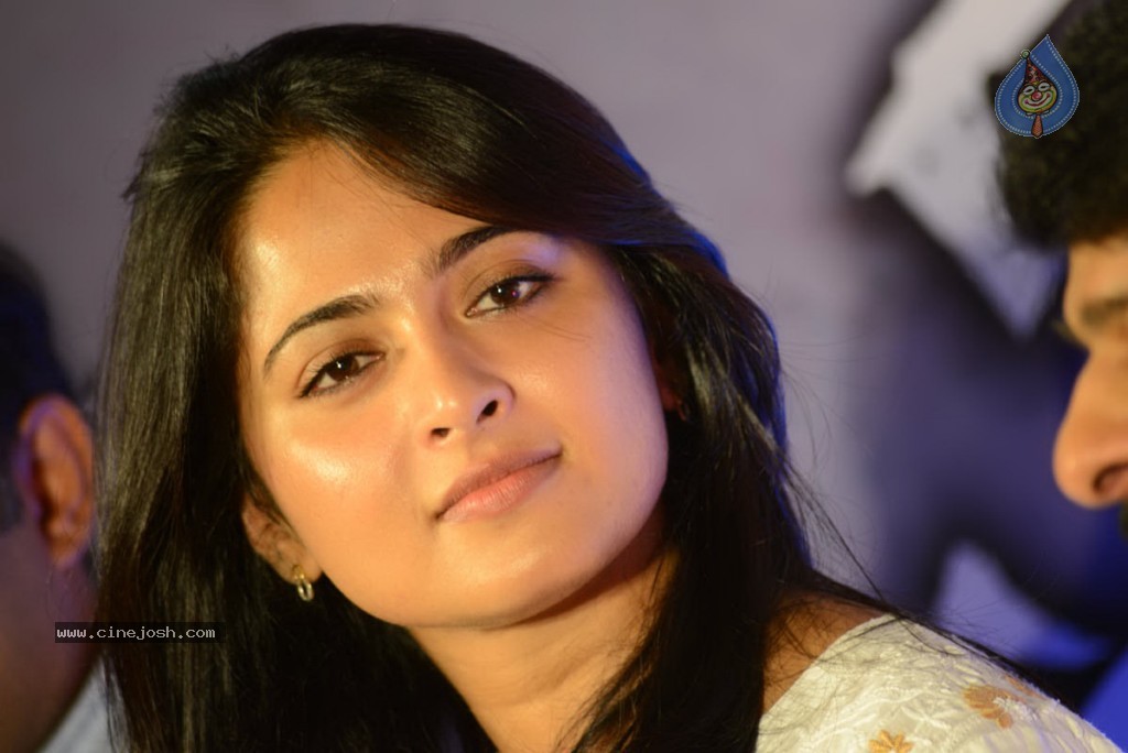 Anushka at Mirchi Movie Success Meet - 3 / 47 photos