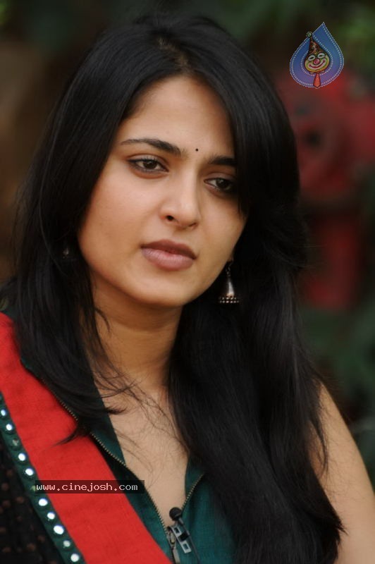 Anushka Latest Photos