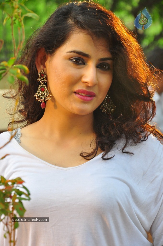 Archana Latest Photos - 18 / 94 photos