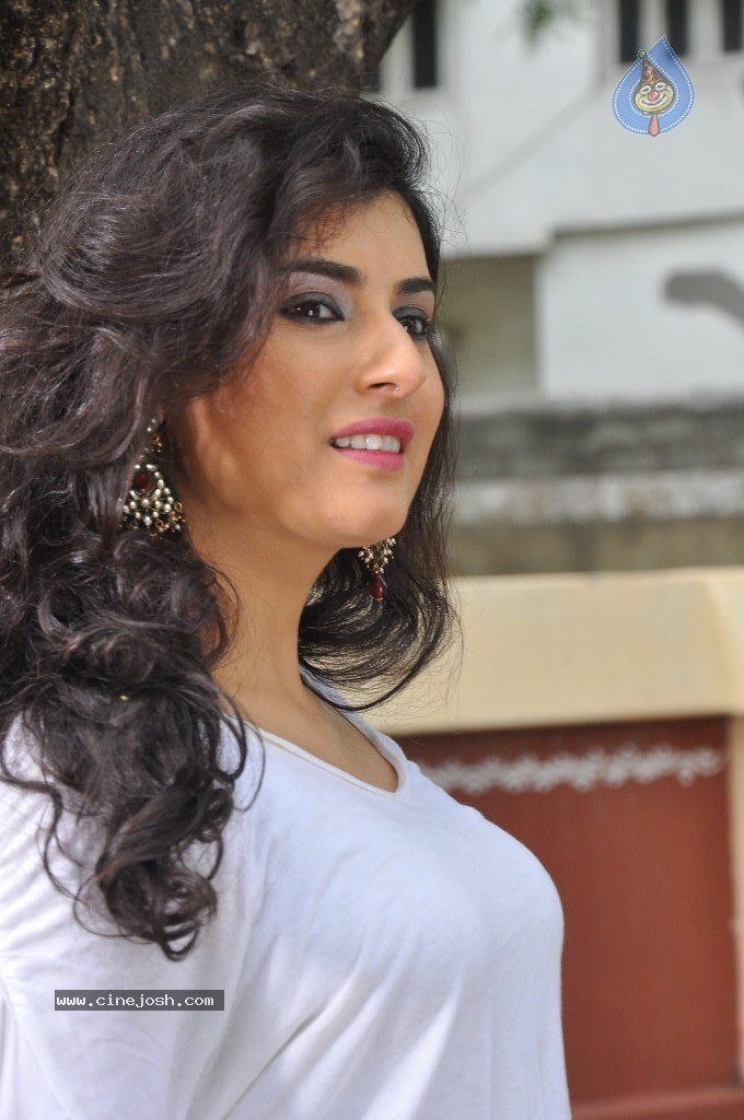 Archana Latest Photos - 21 / 94 photos