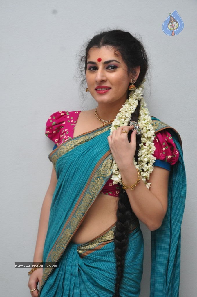 Archana New Gallery - 7 / 52 photos