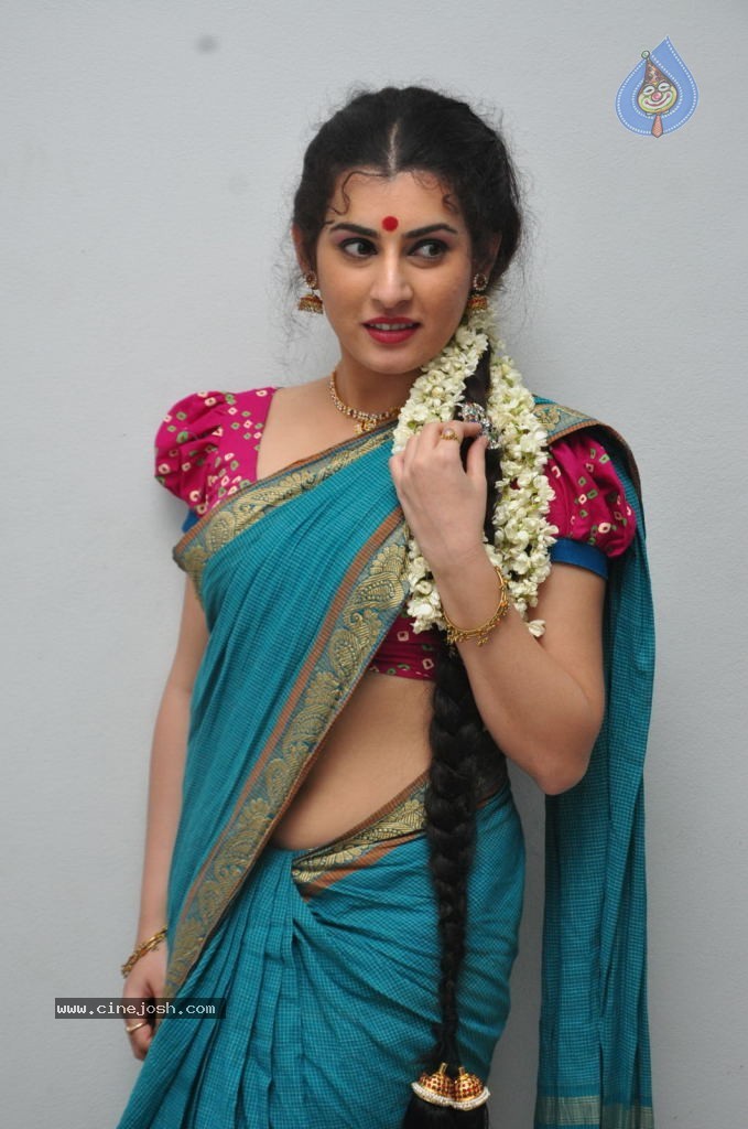 Archana New Gallery - 13 / 52 photos