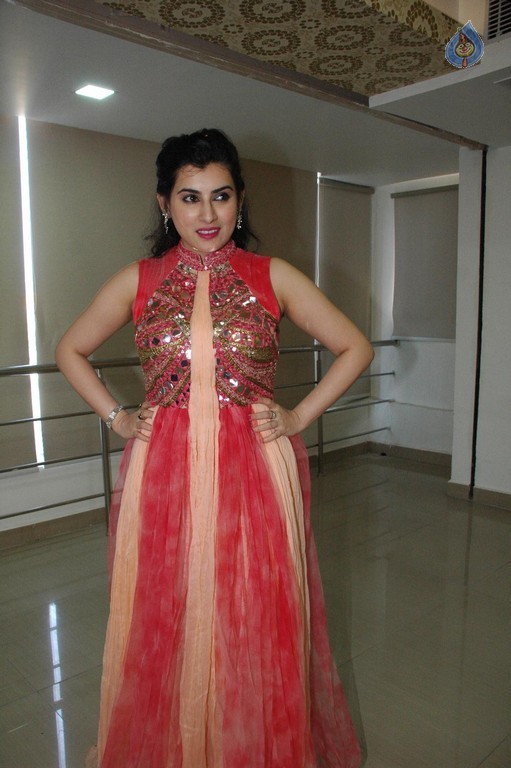 Archana New Pics - 1 / 25 photos