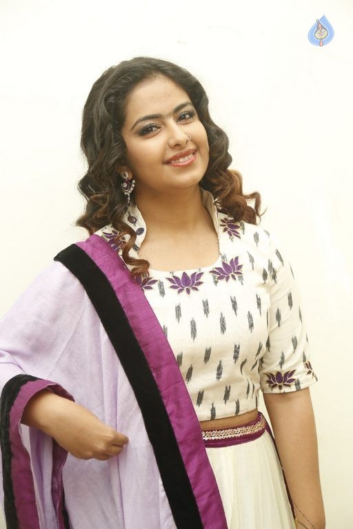 Avika Gor Latest Photos - 19 / 31 photos