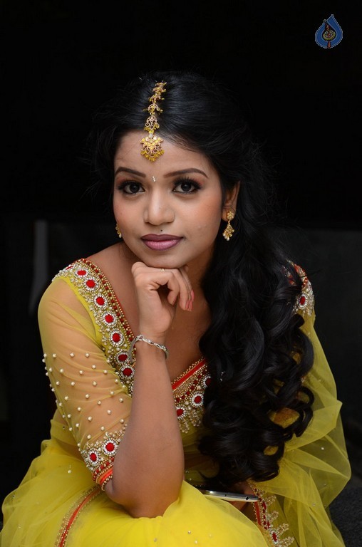 Bhavya Sri Photos - 12 / 39 photos