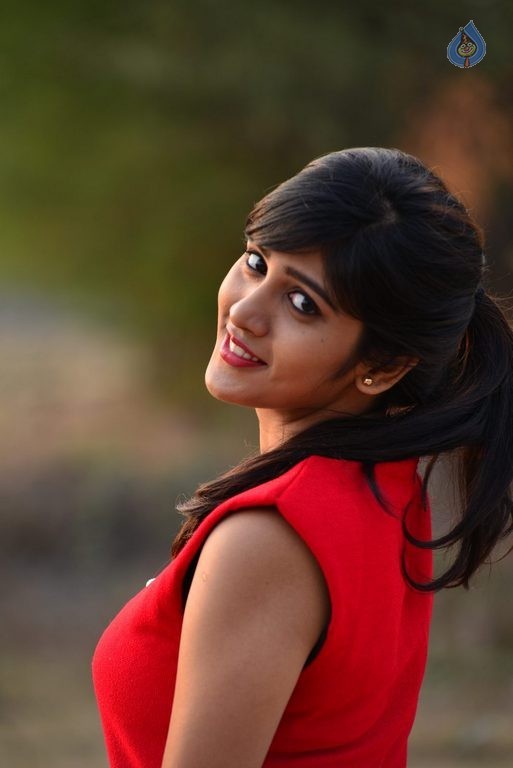 Chandini Chowdary Latest Photos - 16 / 24 photos