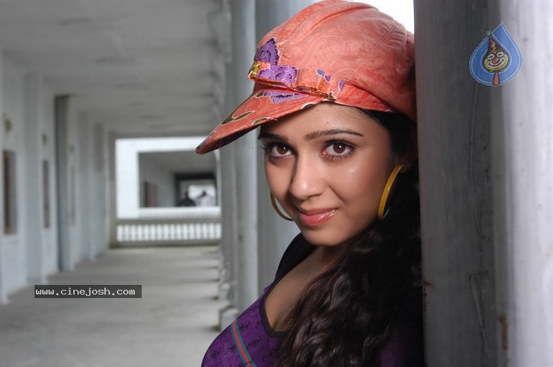 Charmi - Sye Aata (CineJosh Exclusive) - 3 / 9 photos