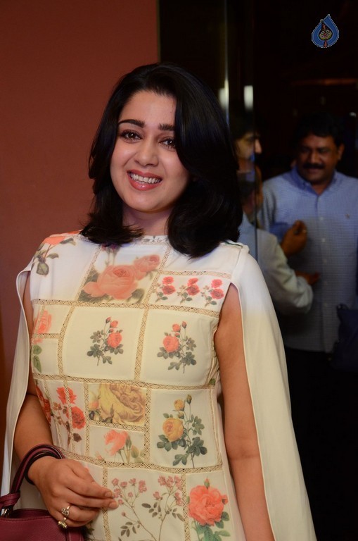 Charmy Kaur Photos - 19 / 36 photos