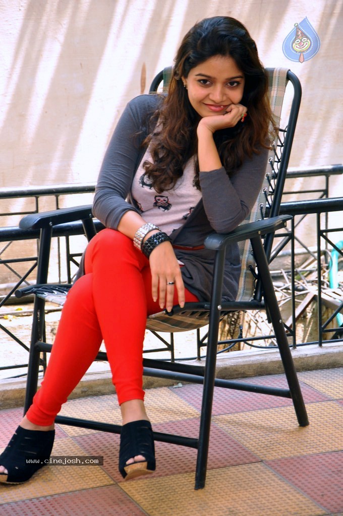 Colors Swathi Latest Gallery - 17 / 133 photos