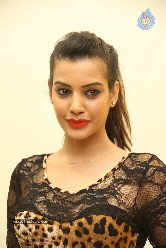 Deeksha Panth New Pics - 11 / 88 photos