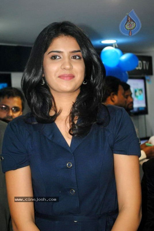 Deeksha Seth Latest Photos