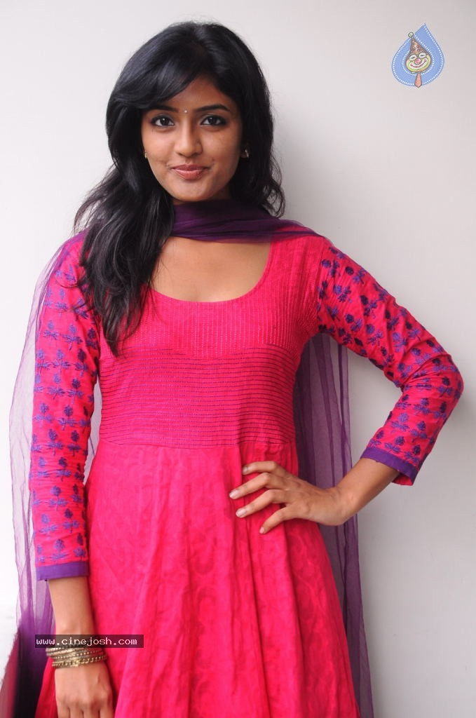 Eesha New Stills - 10 / 47 photos