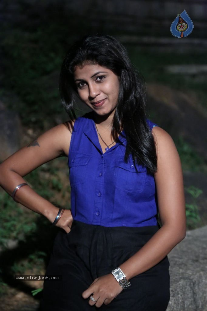 Geethanjali Stills - 3 / 48 photos