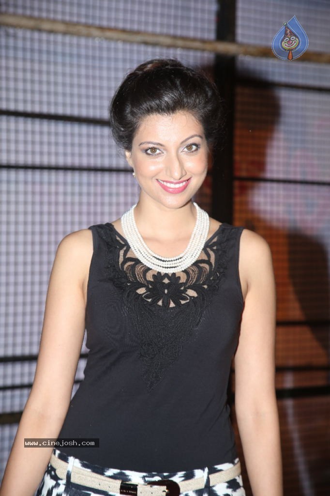 Hamsa Nandini New Stills - 18 / 61 photos