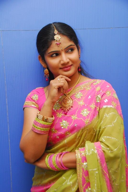 Hasini Stills - Alalu Heroine - 4 / 33 photos